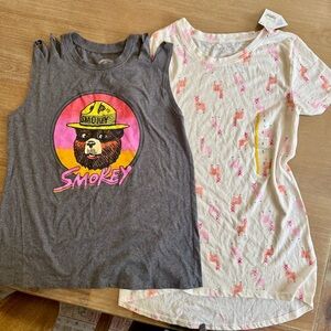 Women’s small smokey the bear tank and new llama tee  fits like juniors